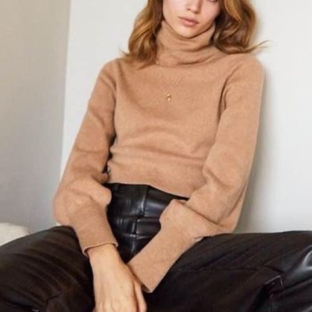 Wilfred Rebecca Sweater - Picture 1 of 3